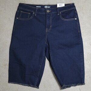 NWT Style & Co Cutoff Bermuda Jean Shorts Size 4